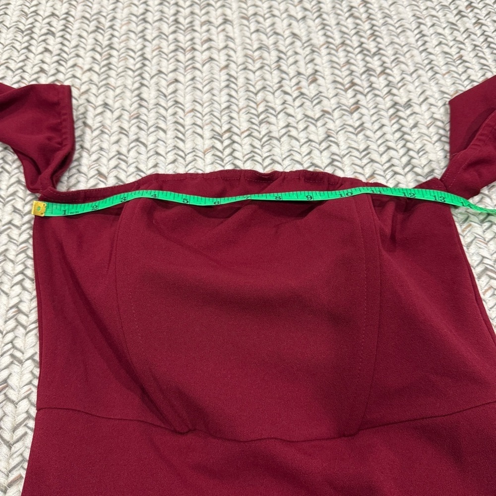 PrettyLittleThings Red Off the Shoulder Long Sleeve Maxi Dress - Picture 9 of 10